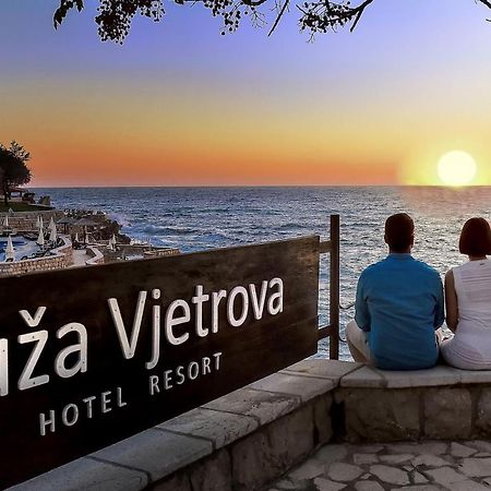 Ruza Vjetrova - Wind Rose Hotel Resort Dobra Voda Buitenkant foto