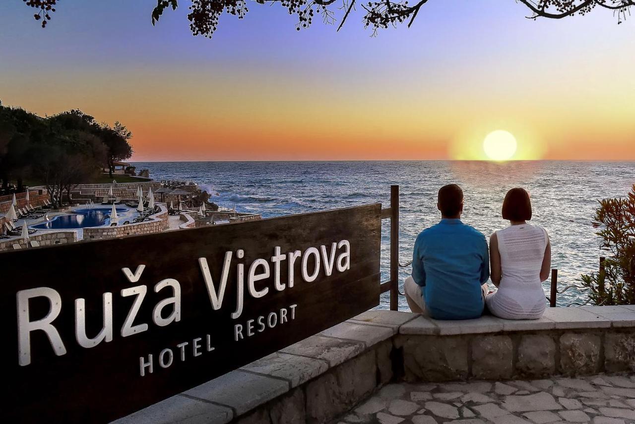 Ruza Vjetrova - Wind Rose Hotel Resort Dobra Voda Buitenkant foto