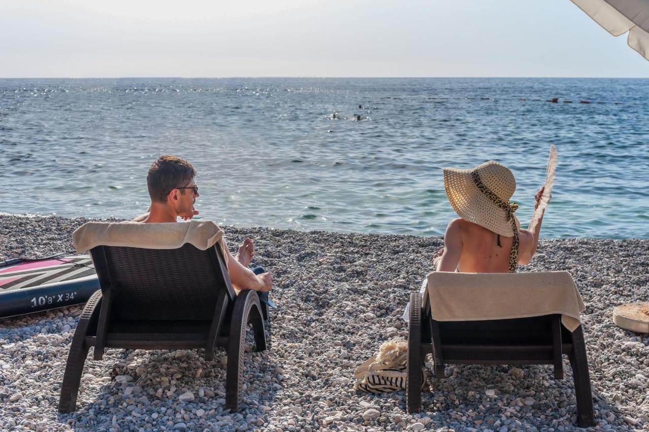 Ruza Vjetrova - Wind Rose Hotel Resort Dobra Voda Buitenkant foto