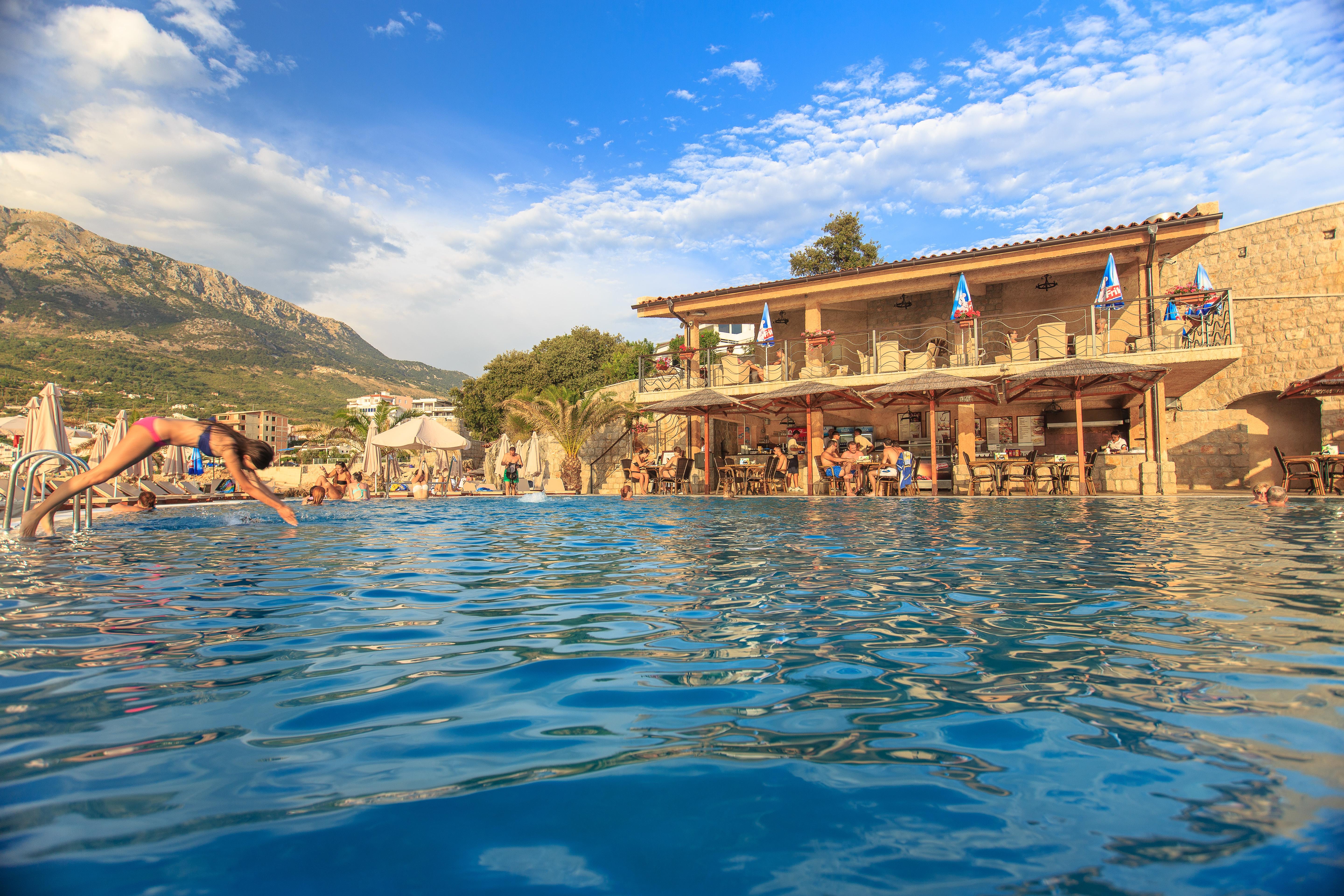 Ruza Vjetrova - Wind Rose Hotel Resort Dobra Voda Buitenkant foto